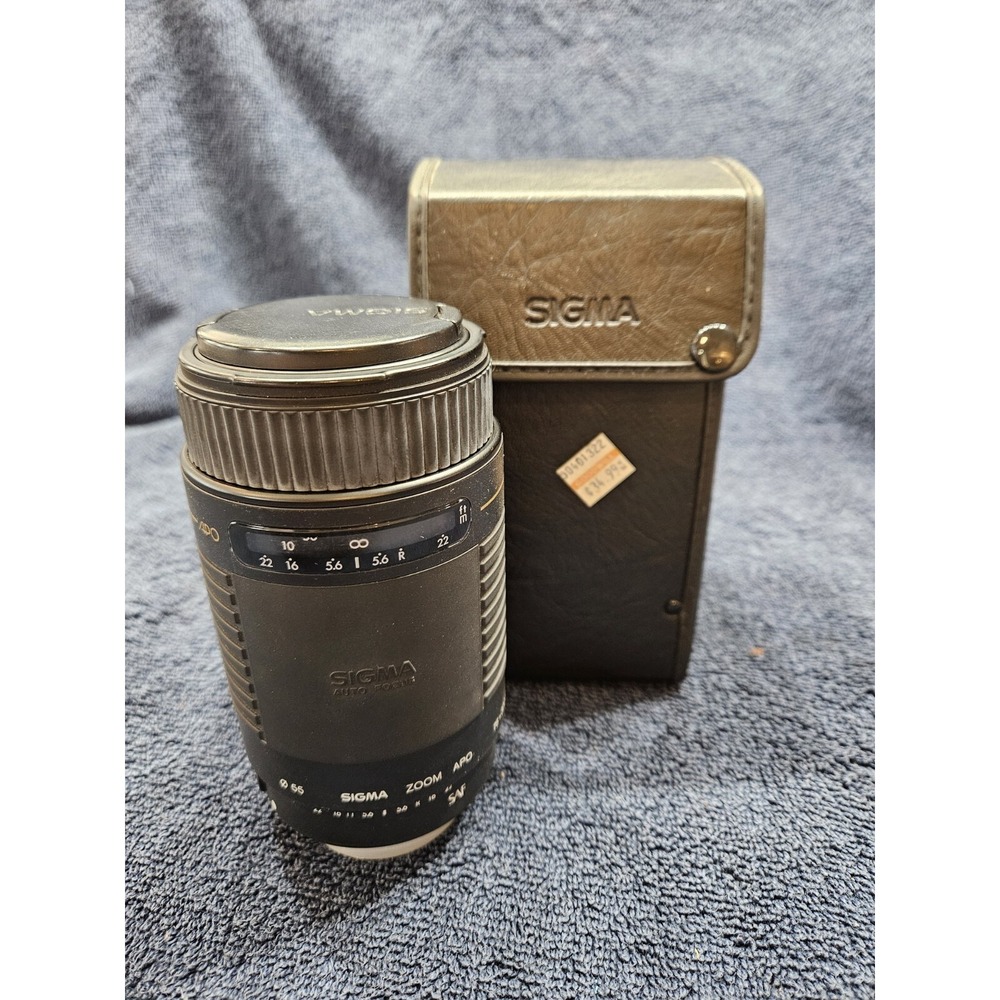 Vintage‎ Sigma Auto Focus SAF APO 75-300mm 1:4 - 5.6 ZOOM Lens Japan With Case